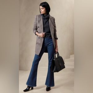 Banana Republic Flare Premium Denim 31L Dark Rinse